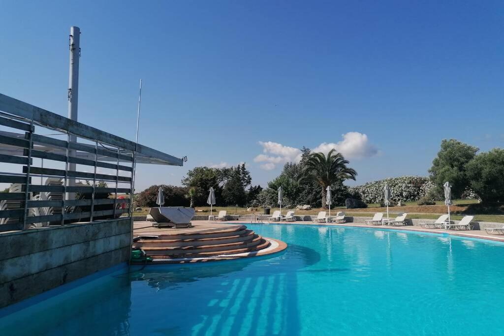 Deluxe Villa In Village Club カッサンドレイア エクステリア 写真